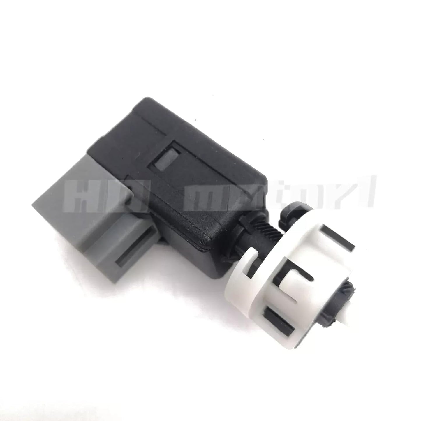 ya 8 8.24 baidi Brake Light Switch fits for Hyundai i30 GD 1.4 1.6 1.4D 1.6D 2011 Premium Quality