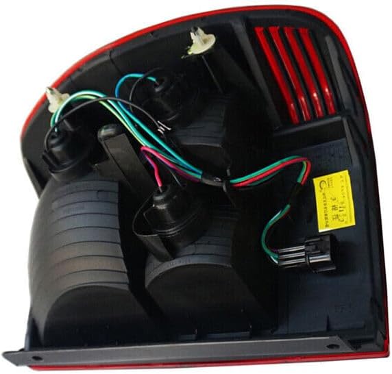 ya 2 8.15 1 right rear brake tail light suitable for Mitsubishi Pajero 1998 1999 2000-2007