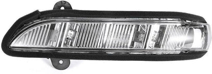 ya 4 8.14 A pair of side mirror turn signal lights for Mercedes-Benz CLS SE Class W216 W221 W211 W219