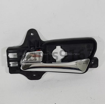 ya 4 8.24 baidi 826102L010 826202L010 Inner Door Handle Buckle Chrome LH Right Grip Suitable for i30 i30CW 08-11 