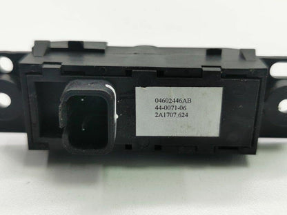 ya 4 8.8.2 for SEAT Adjustment Memory Switch 04602446AB Suitable for Chrysler 300C 2005-2010