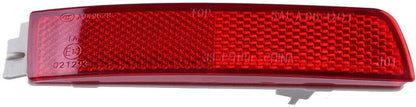 ya 4 8.10 One pair of bumper reflectors rear brake lights fits for Nissan Sentra 2015 2016 2017 