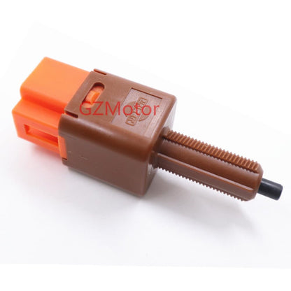 ya 4 8.24 baidi Brake Light Stop Light Switch for Nissan Sentra 25320-BR00A SLS593 25320BR00A