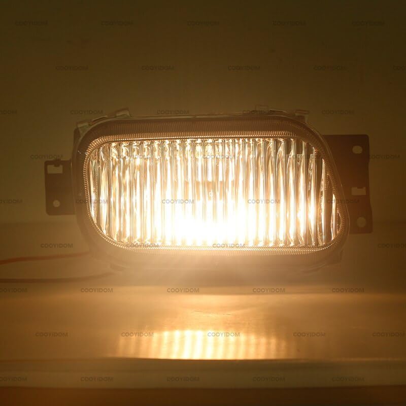 ya 7 8.24 baidi Right front bumper fog light with bulb for Mitsubishi Canter FUSO FE 7/8 2005-11