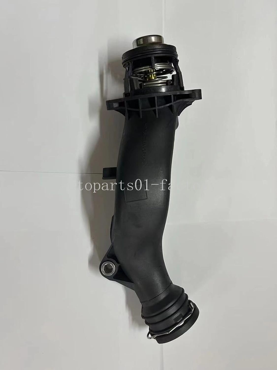 ya 2 8.15 2782000615 Engine Coolant Thermostat Housing for Mercedes-benz W216 CL550