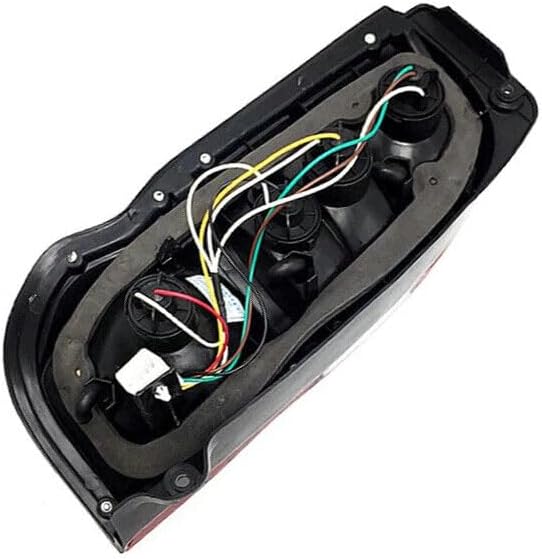 ya 2 8.15 Suitable for Toyota Hiace IV turn signal light right tail light assembly