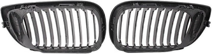 ya 2 8.15 Front Grille (Left & Right) for BMW 3-Series E46 Touring 4-Door 2002-05 Facelift