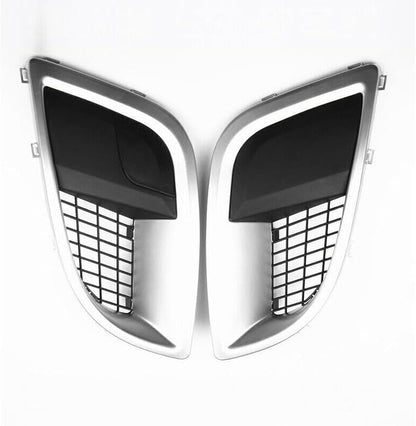 ya 4 8.14 One pair of left + right front bumper fog lights for Mitsubishi Pajero V93 V98 2010-2014