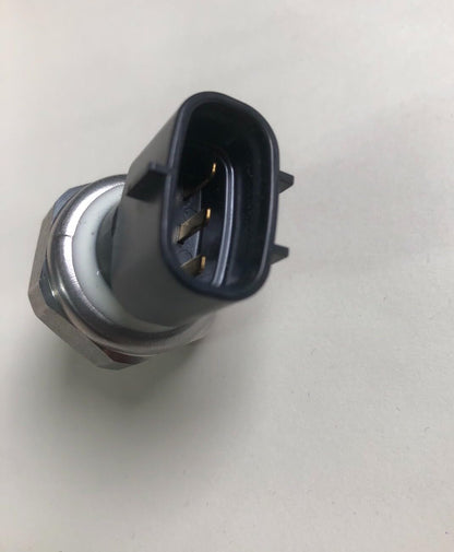 ya 4 8.8.2 for Toyota OE Oil Pressure Sensor 83520-60060 for Select Models