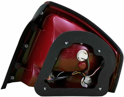 ya 2 8.15 Rear taillight, left side taillight, suitable for Kia Spectra Sedan 2007-2008