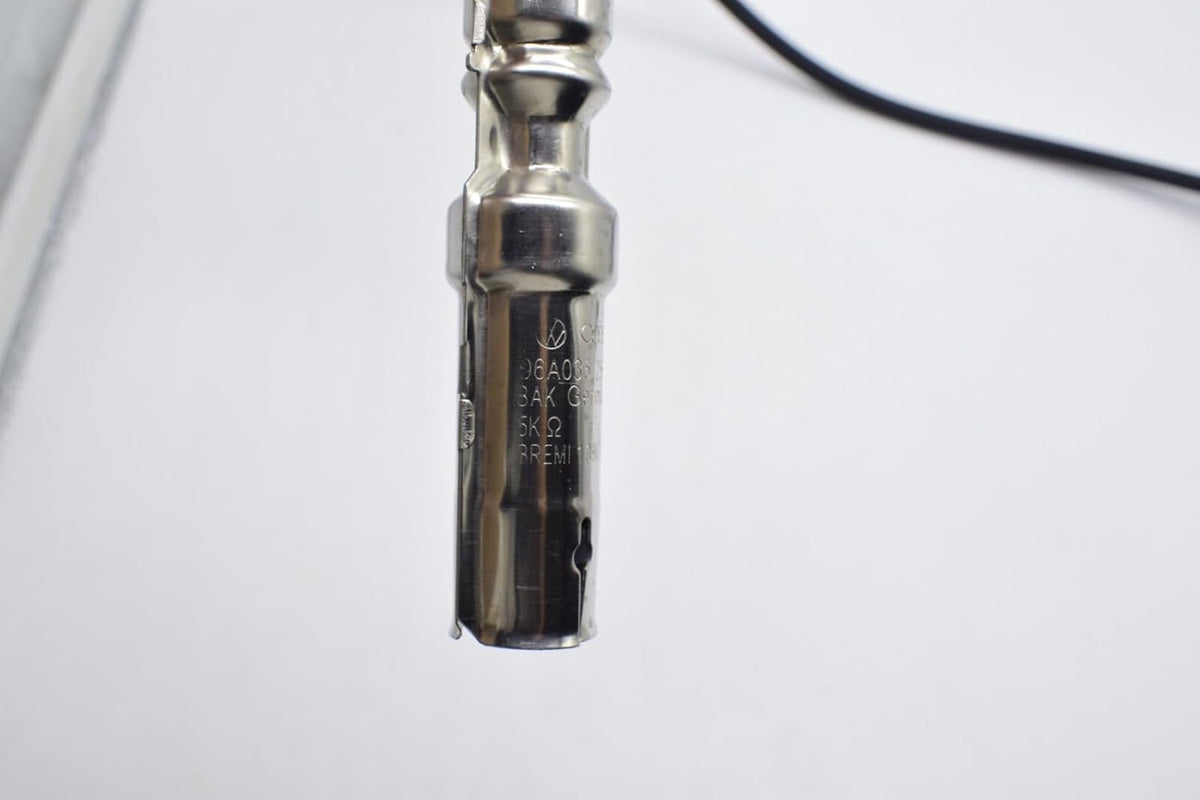 ya 9 10.24 for SEAT s for VW for Audi and for Skoda 06A035255C 1.6 gasoline vehicles: ignition coil and ignition cable.