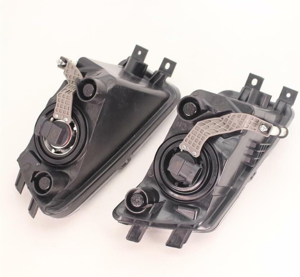 ya 13 9.15 zhengce Suitable for 2012-2015 for VW Passat B7 NMS front bumper fog light with bul