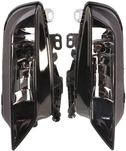 ya 10 9.16 zhengce The front bumper fog lights are suitable for Audi A3 2015-16 dual front dri