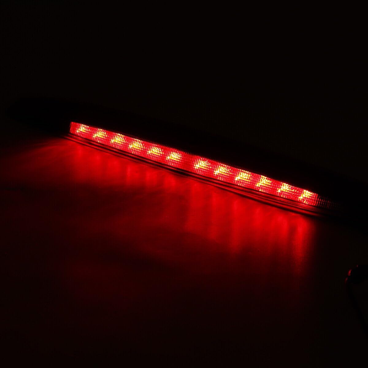 ya 2 8.15 Red lens taillight, third rear brake light for Mercedes-Benz Vito Viano W639 2003+
