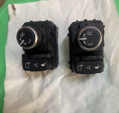 ya 8 8.24 baidi OE Power Folding Mirror Switch for Toyota for Sienna 2021-Present ¨C OE 848720E140