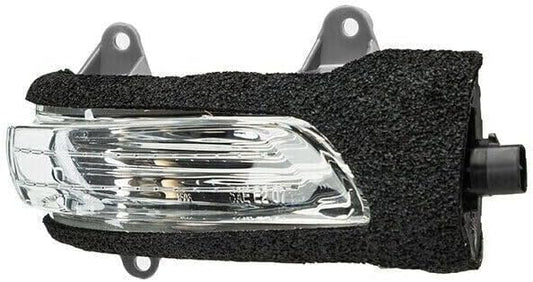 ya 4 8.10 Suitable for Toyota for Land Cruiser Prado 2010-19 Right side mirror turn signal light 1 piece 