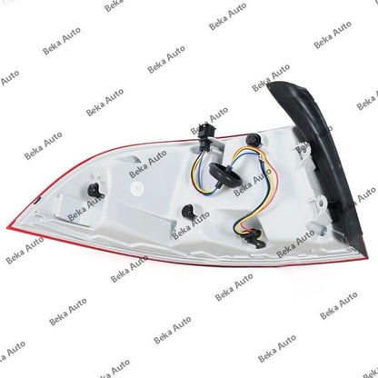 ya 2 8.15 1 piece for Skoda Superb 2013 2014 2015 right rear bumper taillight brake light
