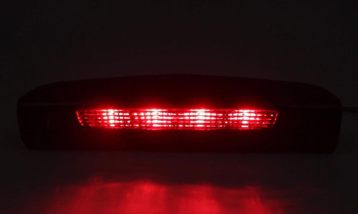 ya 10 9.16 zhengce High Level 3Rd Tail Light Brake Lamp #13188045 For Vauxhall for Corsa D E 5
