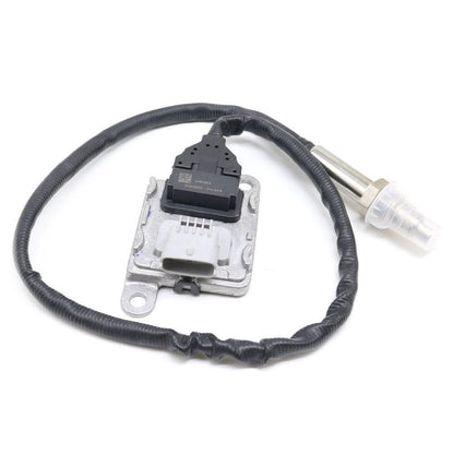 ya 2 8.15 Nitrogen Oxide Sensor 22303390 is Suitable for Mack Volvo Truck 9700 VHD VNL VNR D11 D13 D16