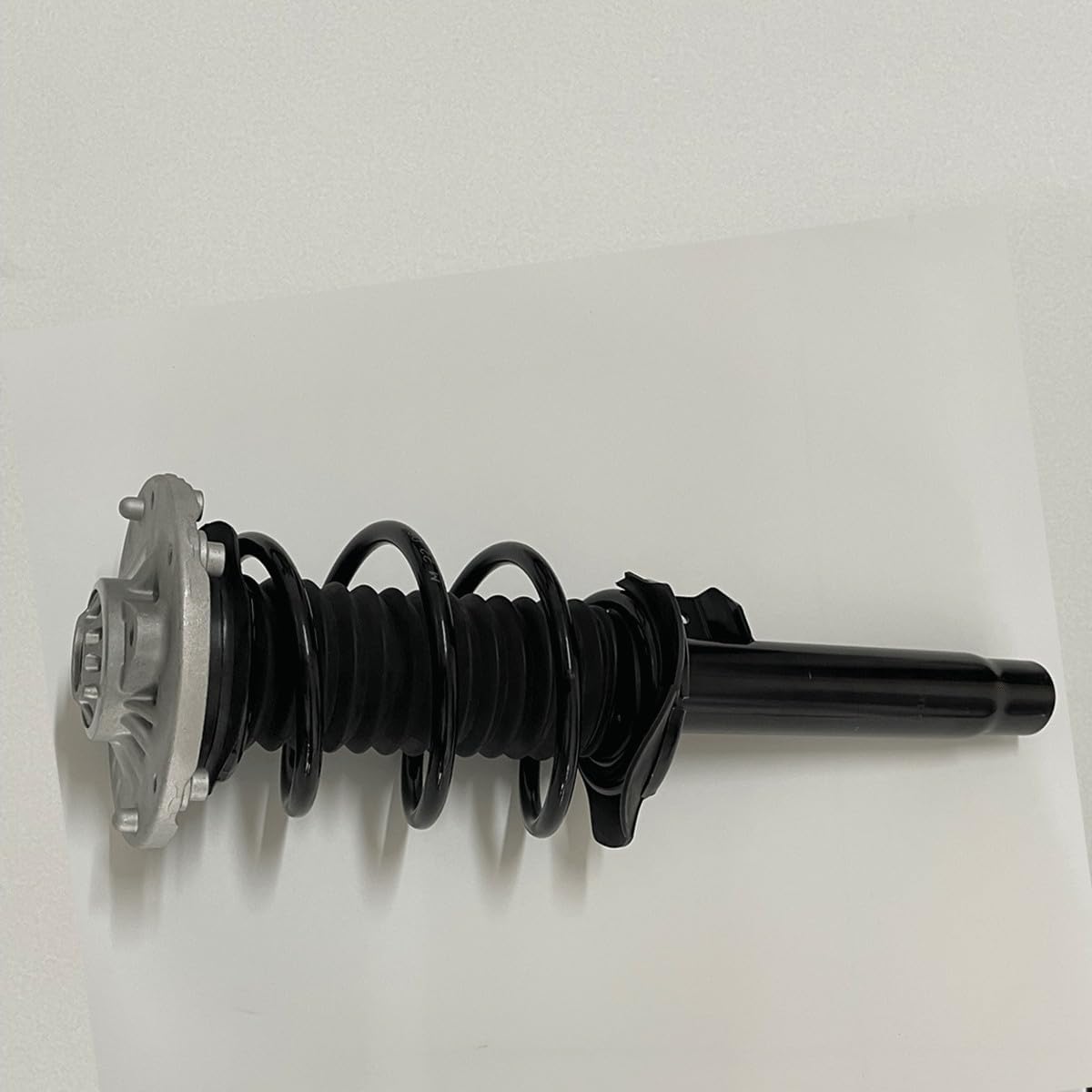 ya 10 9.16 baidi Front shock absorber spring strut assembly suitable for BMW F30 F32 F35 F36 330i 430i RWD 2013-16-