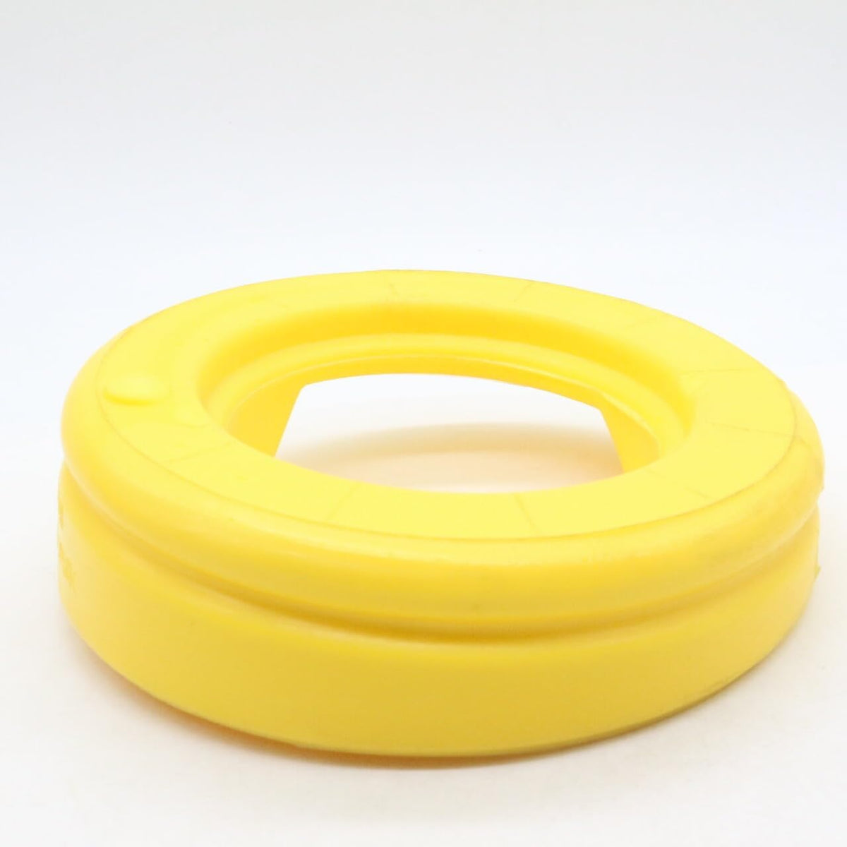 ya 12 10.8 baidi Rear lower suspension coil spring insulator for Buick 2014-2017 13322648-