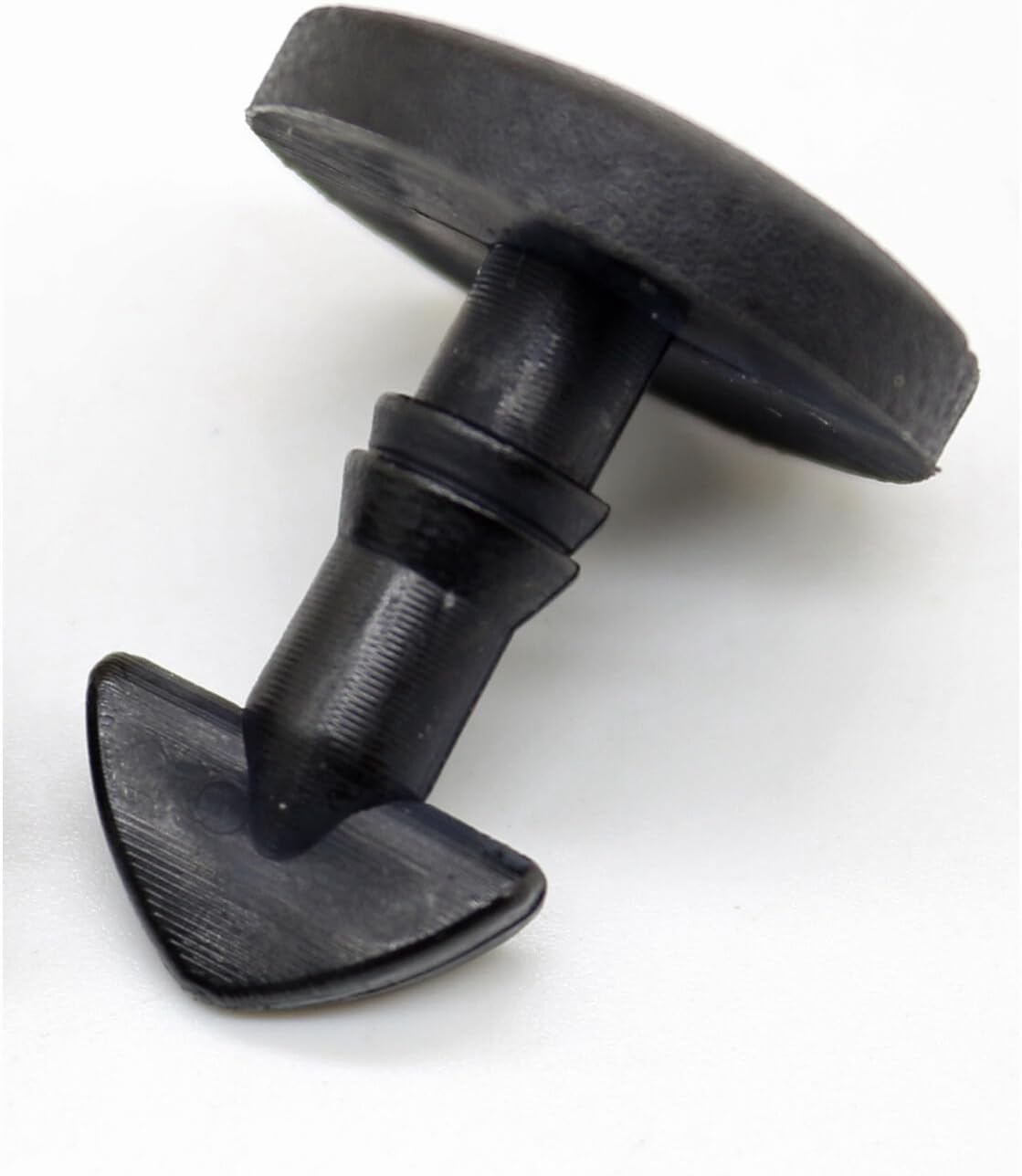 ya 4 8.8.2 Rear engine cover clip DYR500010 X10 for Land Rover Discovery 3 & 4