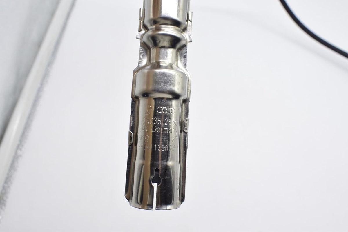 ya 9 10.24 for SEAT s for VW for Audi and for Skoda 06A035255C 1.6 gasoline vehicles: ignition coil and ignition cable.