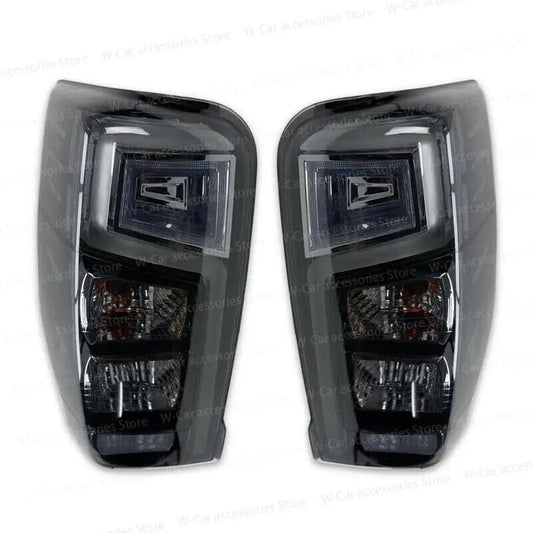 ya 2 8.15 Suitable for Mitsubishi L200 Triton 2019-2020 tail light side rear brake reverse