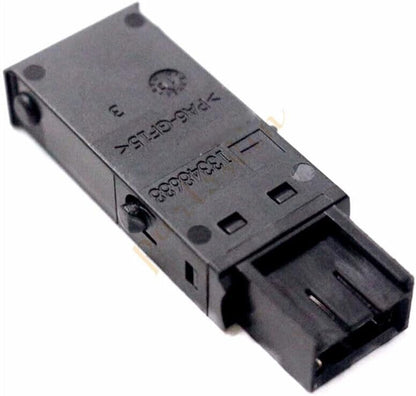ya 4 8.8.2 USB Port Component Input Port Socket Adapter Suitable for Chevrolet for Cruze 2008-2012 13348688