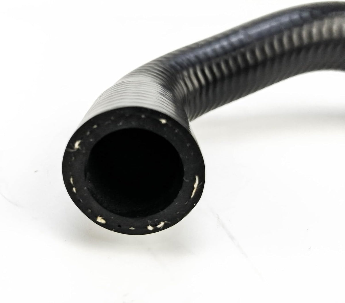 ya 10 9.16 baidi Engine Coolant Water Pipe 2465010258 for Mercedes-benz CLA/GLA/A/B
