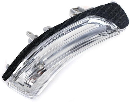 ya 2 8.15 The right mirror indicator light is suitable for Toyota PRIUS REIZ MARK X for AVALON WISH 2009-2013