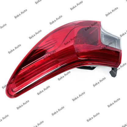 ya 2 8.15 Suitable for Toyota Reiz 2013 2014-2017 Mark X right rear outer taillight brake light
