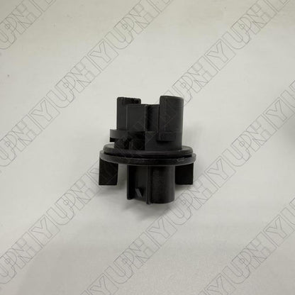 ya 4 8.14 2¡Á 26243-9B907 Bulb Socket for Nissan Frontier 02-04 Maxima 05-07 Quest 2005-09
