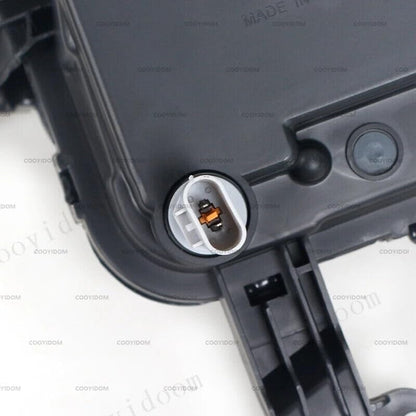 ya 2 8.15 LED fog light assembly fog light grille signal light suitable for Kia K5 Optima 2015-2018