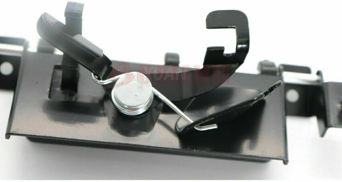 ya 2 8.15 Metal Tailgate Rear Lock Door Handle 6909008010 for Toyota for Sienna Sequoia 
