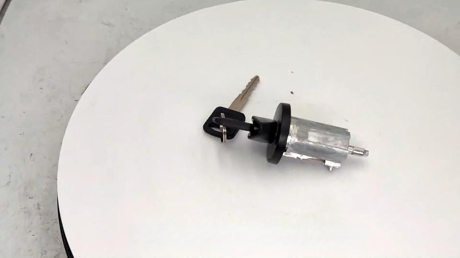 ya 3 8.24 baidi Ignition Lock Cylinder with Key 1L3Z11582A for Ford for Mercury for Lincoln Pickup Trucks 