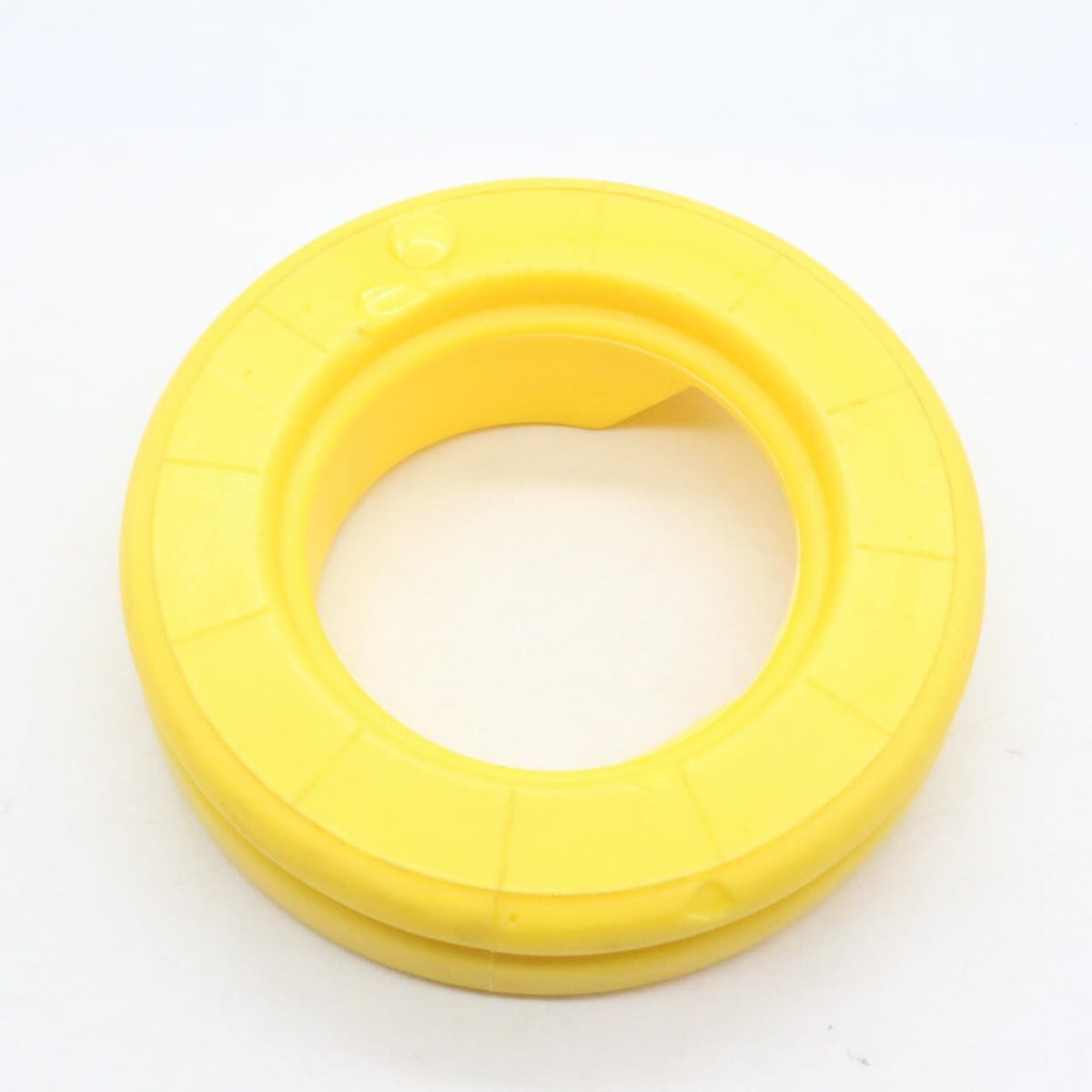 ya 12 10.8 baidi Rear lower suspension coil spring insulator for Buick 2014-2017 13322648-