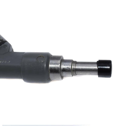 ya 4 8.8 23250-75100 Fuel Injector Nozzle Suitable for Toyota 10 2.7L for 4Runner 05-14 Tacoma L4