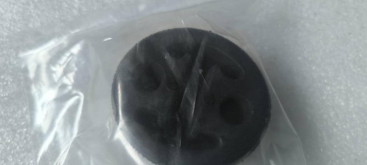 ya 4 8.14 Mount Rubber for Nissan 20651-ED000 20651ED000