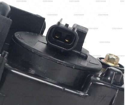 ya 2 8.15 Suitable for Nissan Almera Sunny 2000-2004 left front bumper fog light