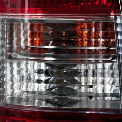 ya 2 8.15 Left rear taillight warning Buck applies to for Toyota Hiace IV turn signal light assembly