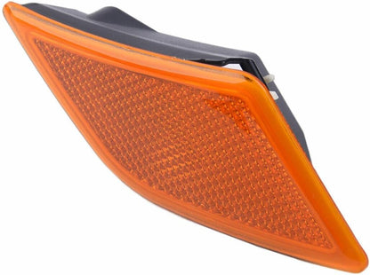 ya 4 8.14 Front bumper left side marker light housing suitable for Mercedes-Benz C230 C250 C300 C63