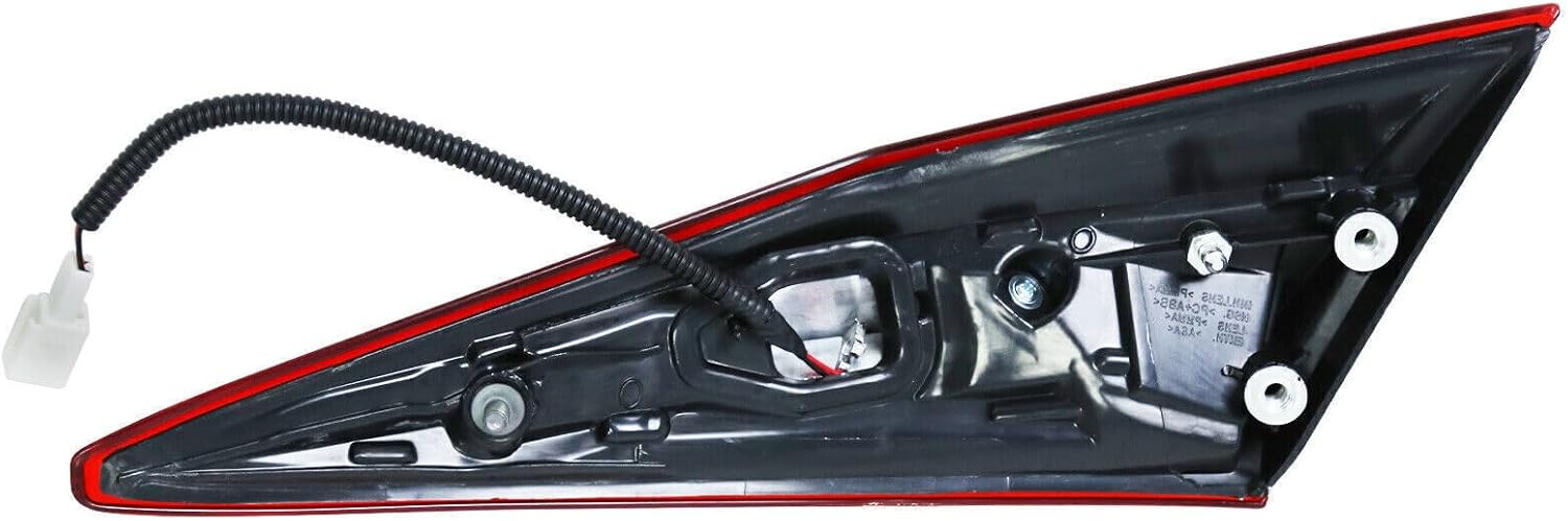 ya 2 8.15 The right rear inner taillight brake light is suitable for Honda Civic sedans from 2016 to 2020