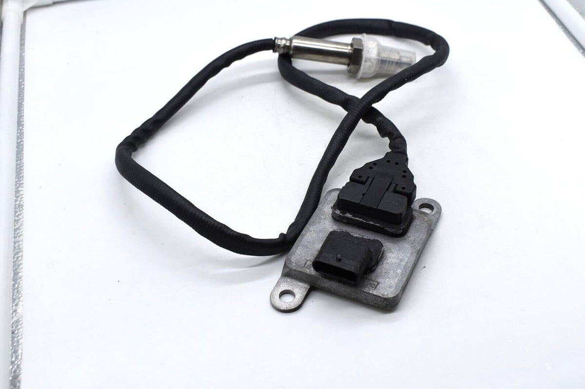 ya 9 10.24 for 2015-2017 for Mercedes-Benz Oxygen Sensor NOX Sensor A0009052909