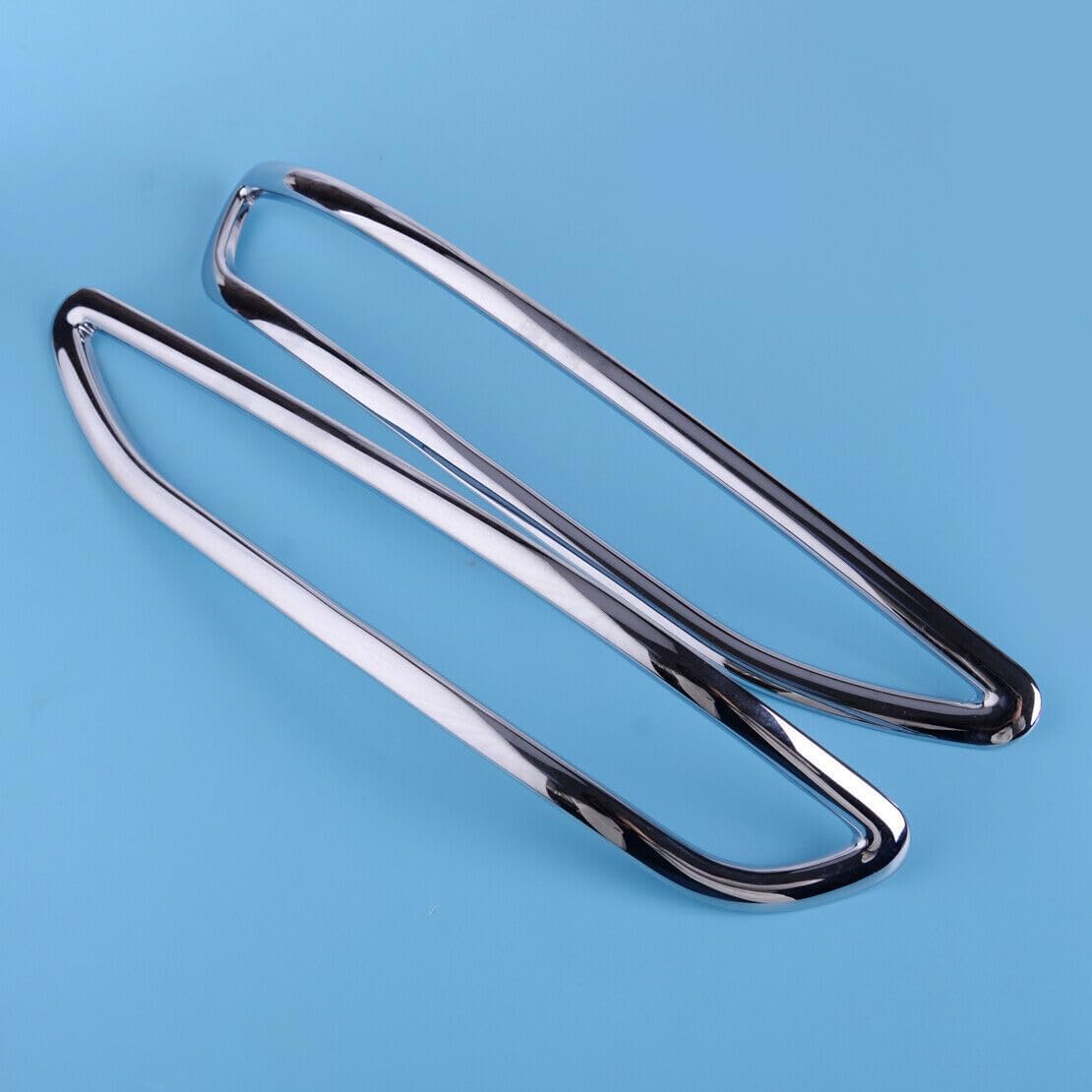 ya 14 9.20 zhengce 2pcs Rear Fog Light Fog Light Protector ABS Chrome Fits for Chevrolet Equin-1