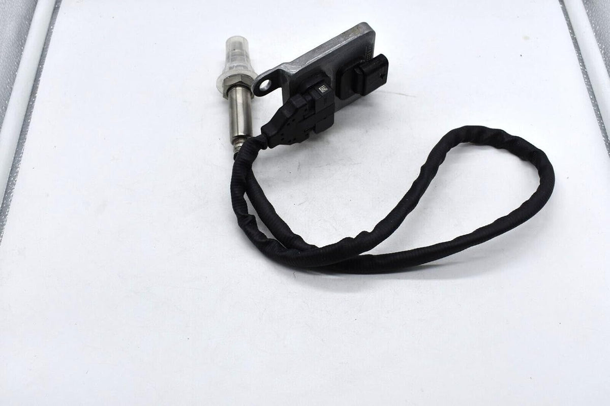 ya 9 10.24 NOX Sensor Nitrogen Oxide for Mercedes-Benz A0009052809