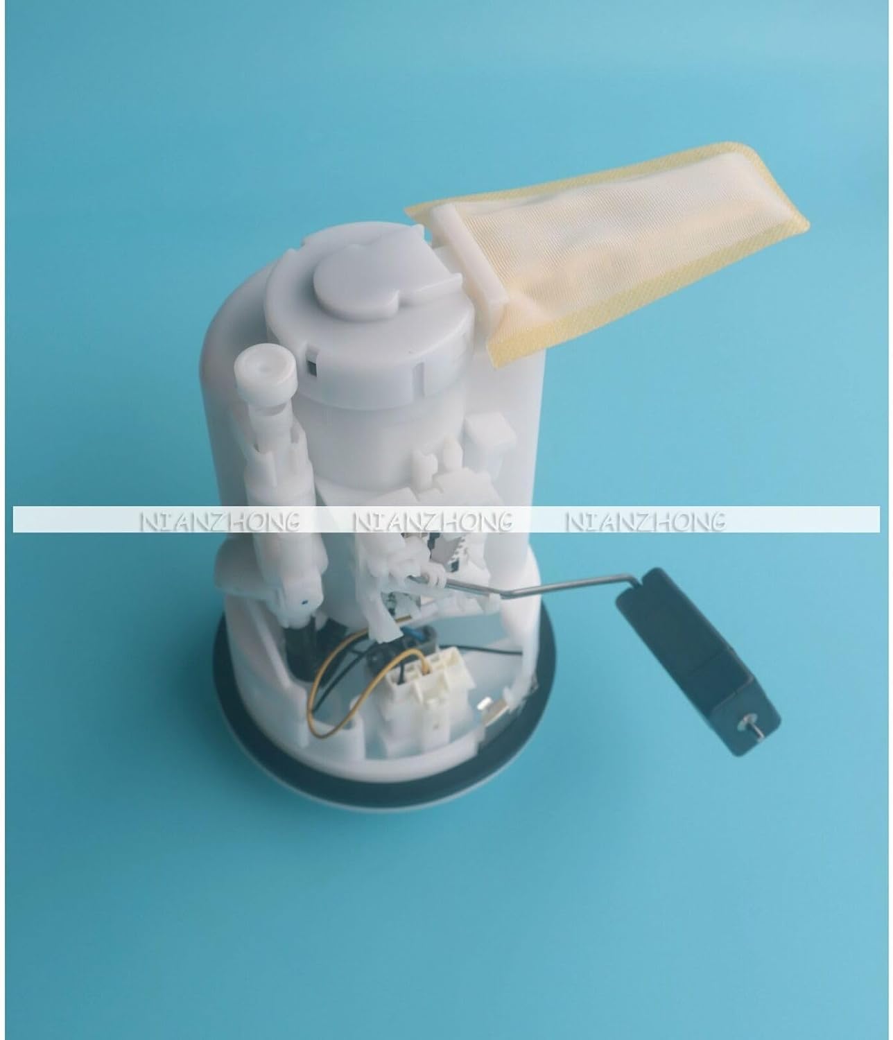 ya 5 8.10 Fuel Pump Assembly Fits for Toyota RAV4 4WD 00-05 4WD