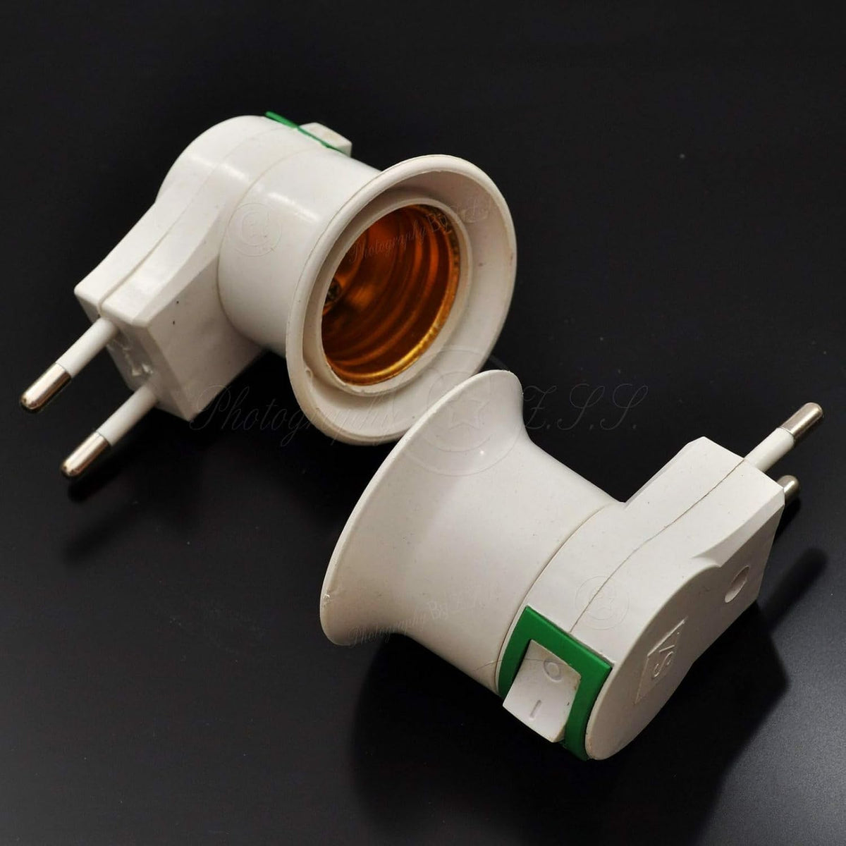 ya 26 10.21 baidi 2X EU E27 Screw Socket Plug with Switch Bulb Bed Lamp Base Holder Plug Adapter