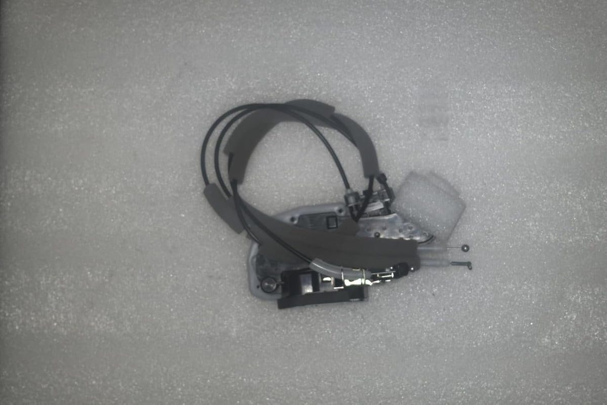 ya 11 9.14 baidiRear Door Lock Actuator Motor RH for Nissan 82500-3RA0A 825003RA0A