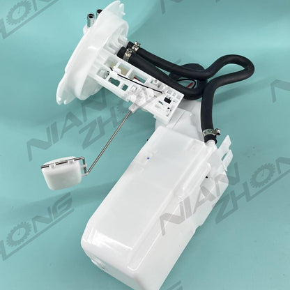 ya 5 8.10 Fuel pump assembly 25060-17042 for Nissan Tsuru Sentra E9558M 17042-0M000